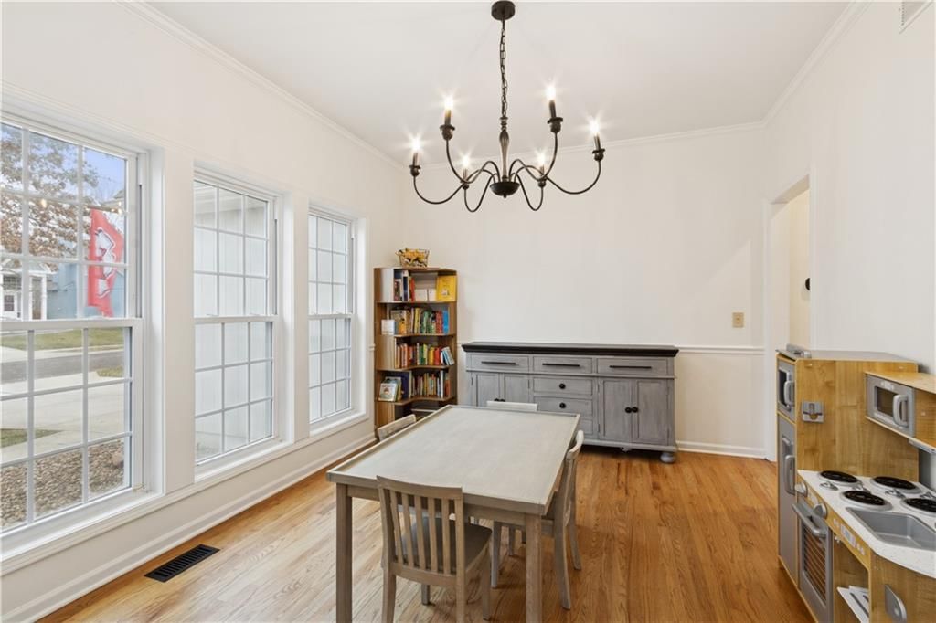 5104 W 158th Street — photo 7