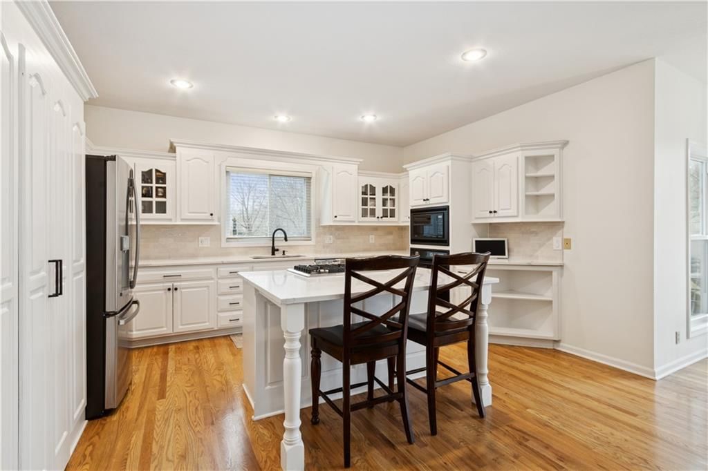 5104 W 158th Street — photo 10