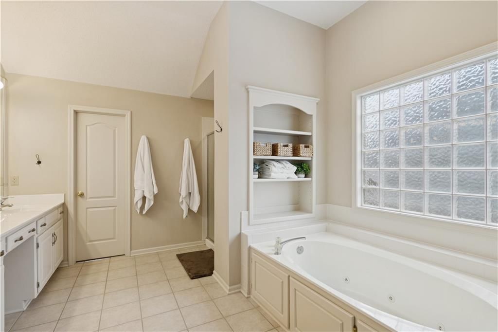 5104 W 158th Street — photo 18