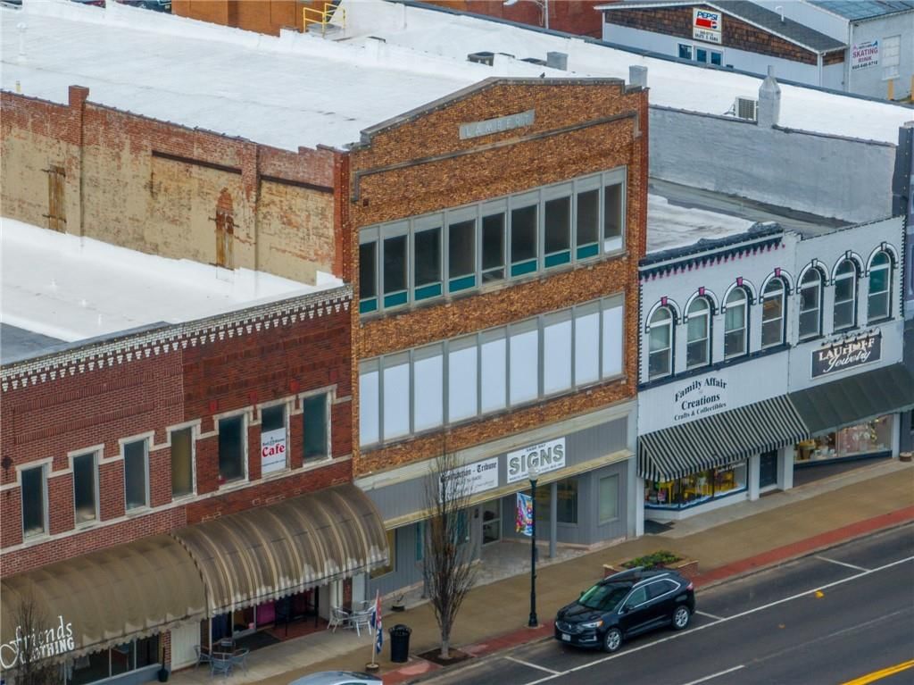 614 Washington Street — photo 2
