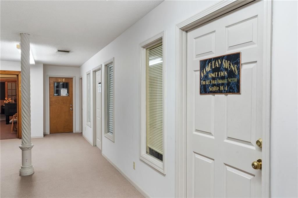 614 Washington Street — photo 4