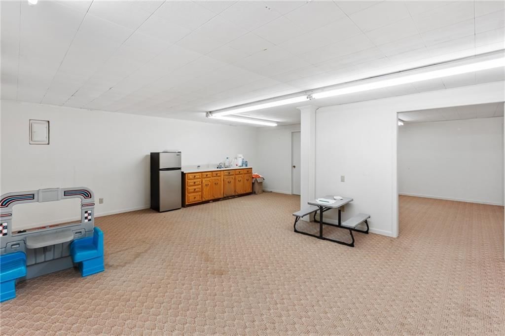 614 Washington Street — photo 21