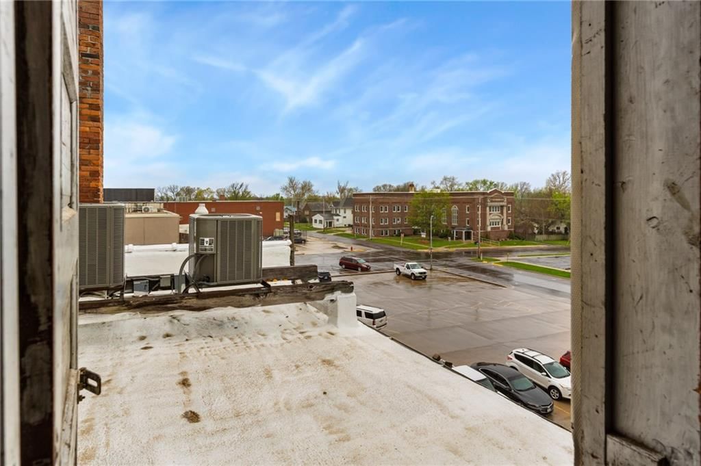 614 Washington Street — photo 29