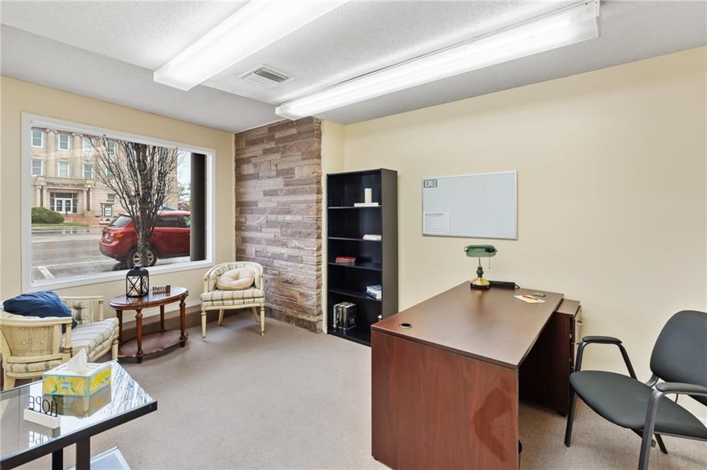 614 Washington Street — photo 32
