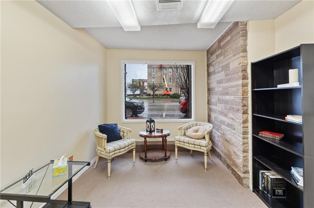 614 Washington Street — photo 33
