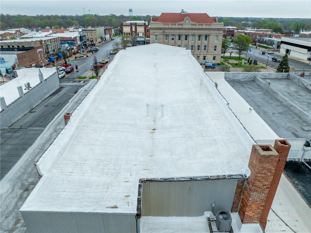 614 Washington Street — photo 46