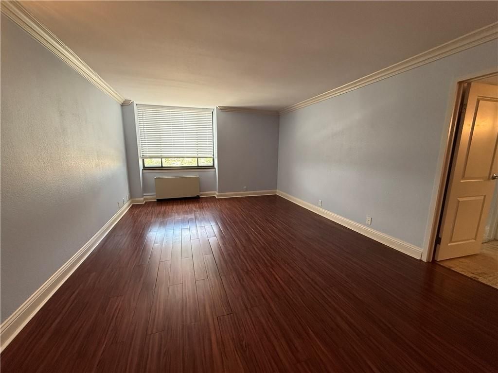 700 E 8th Street — photo 15