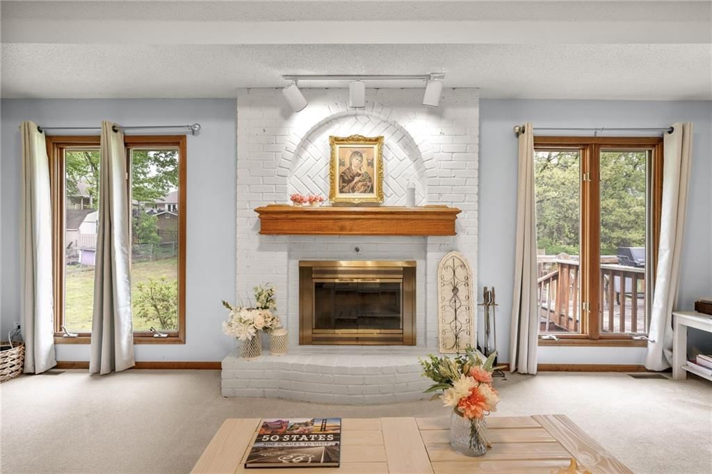 503 Larkin Court — photo 6