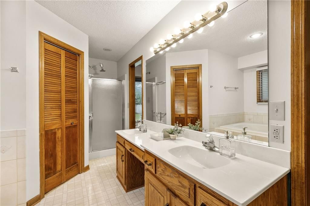 503 Larkin Court — photo 16