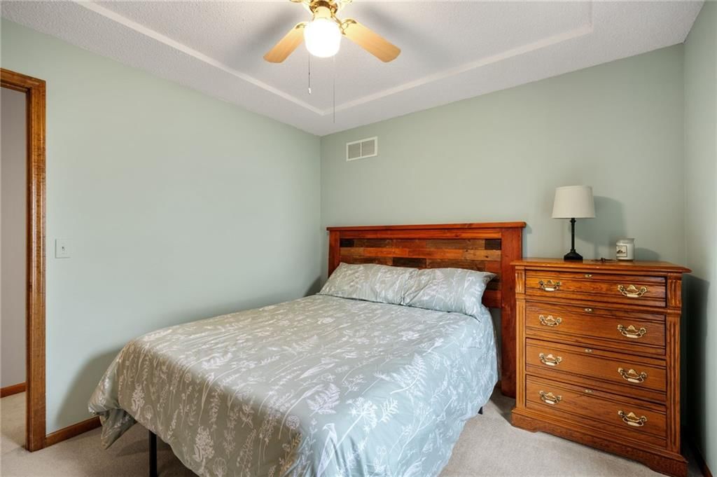 503 Larkin Court — photo 19