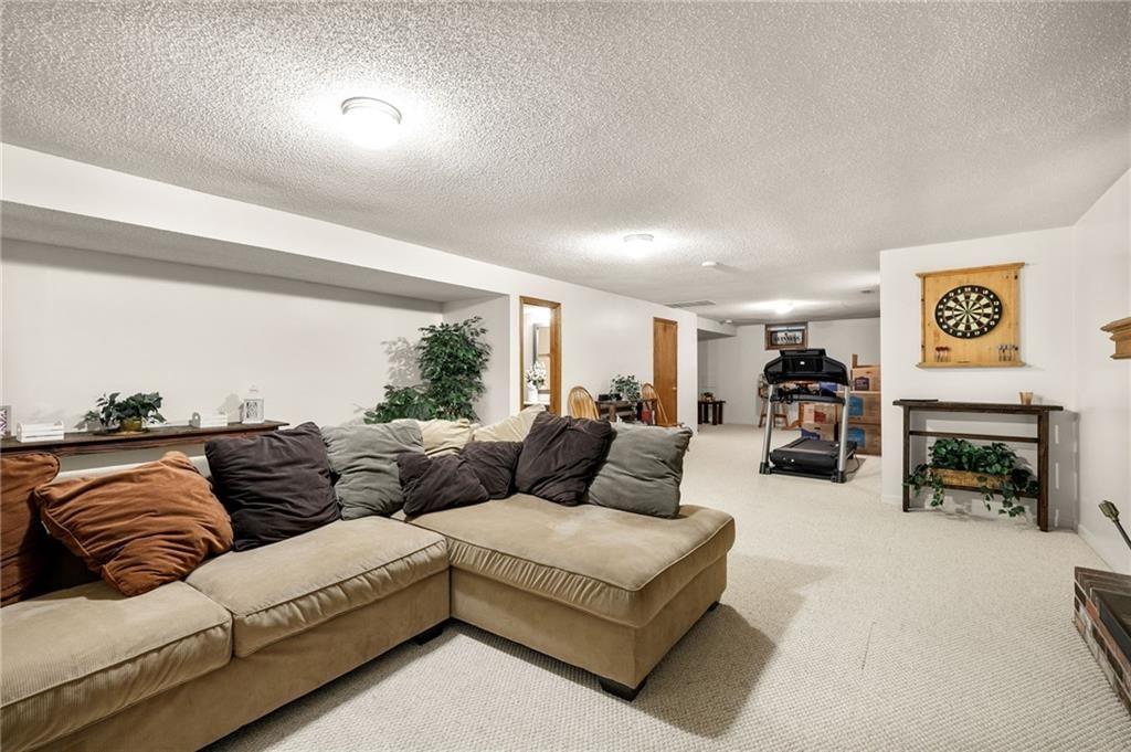 503 Larkin Court — photo 24