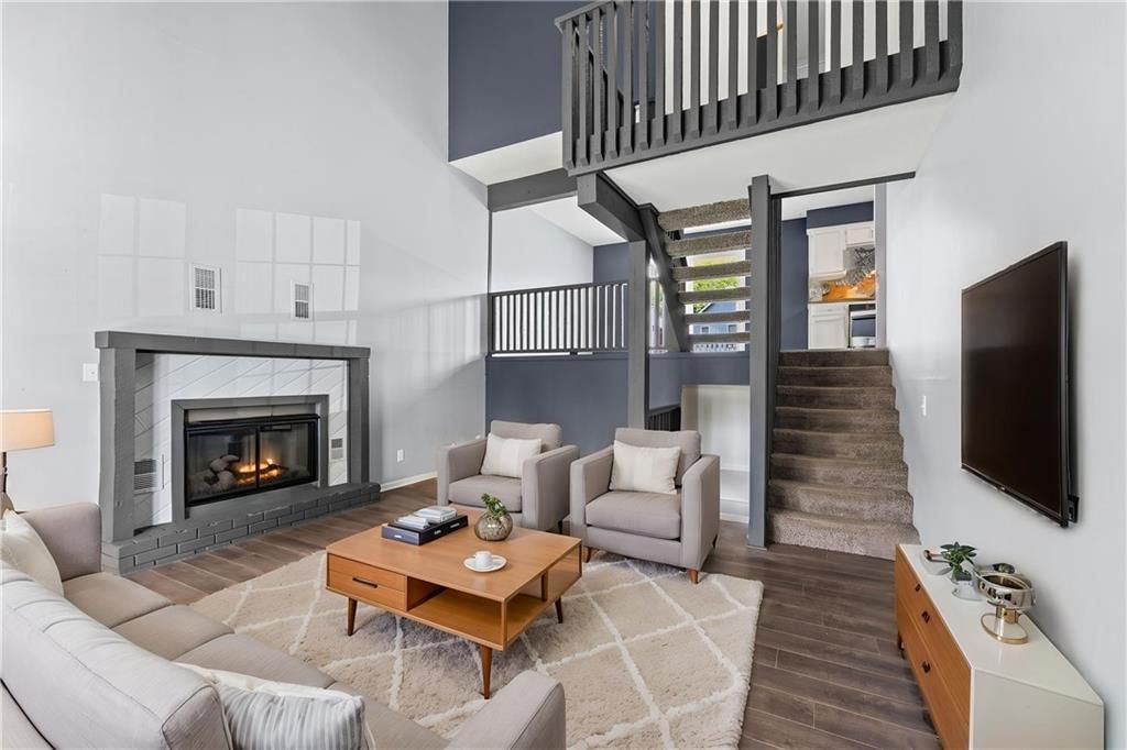 1422 La Chateau Drive — photo 4