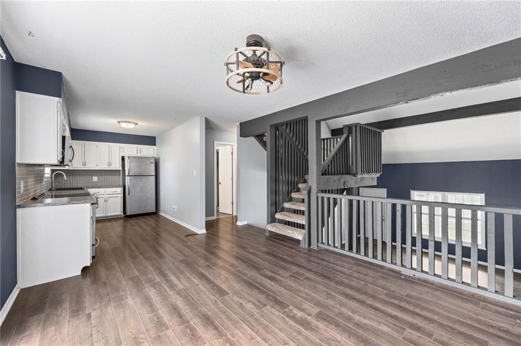 1422 La Chateau Drive — photo 9