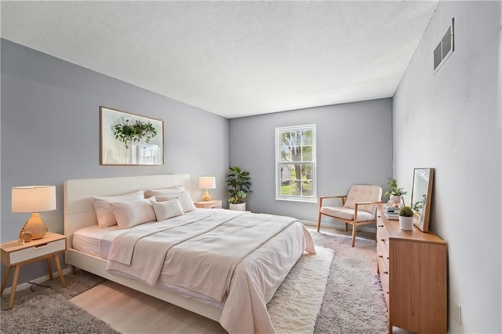 1422 La Chateau Drive — photo 16
