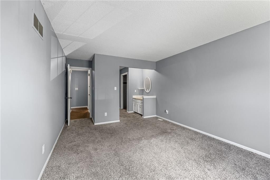 1422 La Chateau Drive — photo 18