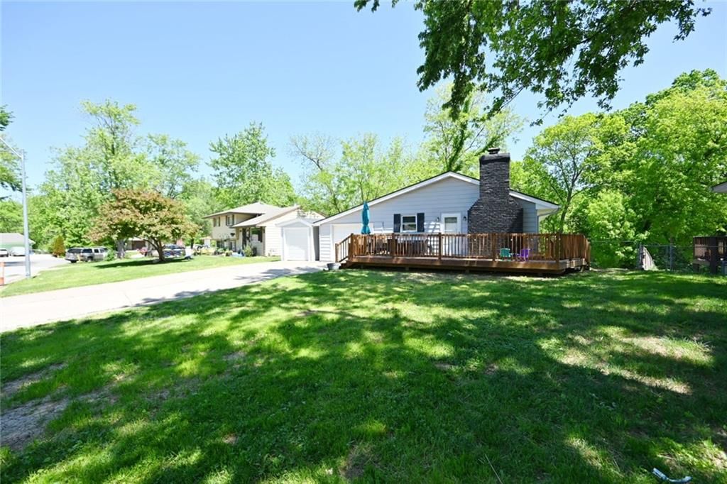 5437 N Askew Avenue — photo 3