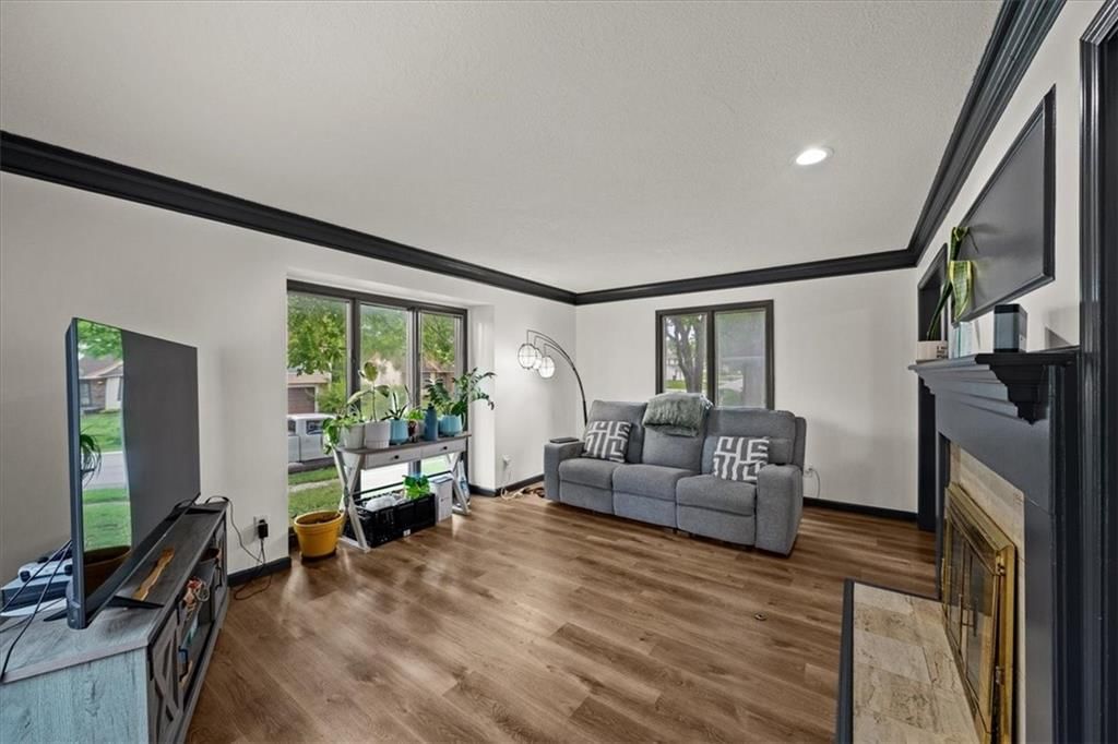 14609 Laquinta Drive — photo 4
