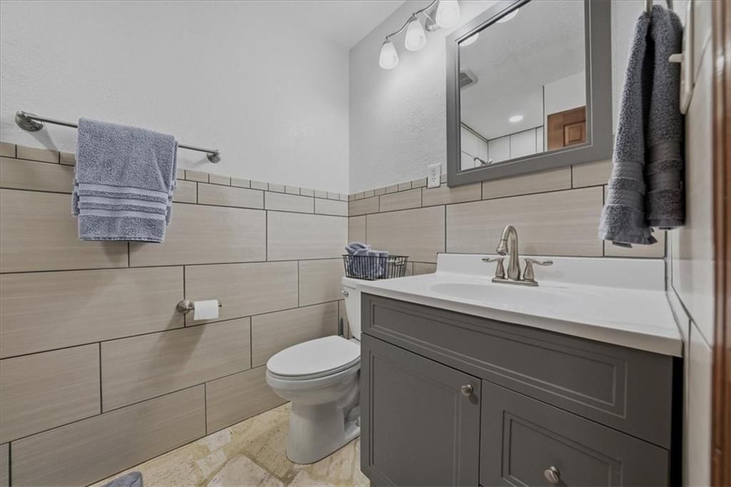 3007 N 84th Terrace — photo 19