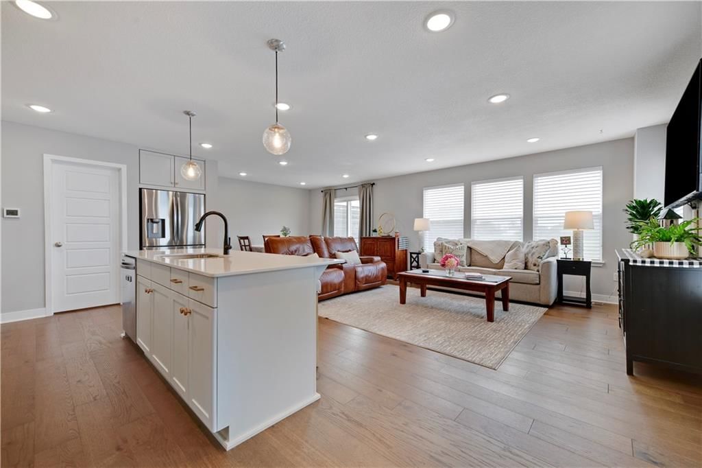3807 SW Walsh Drive — photo 5