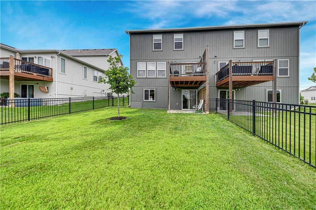 3807 SW Walsh Drive — photo 27