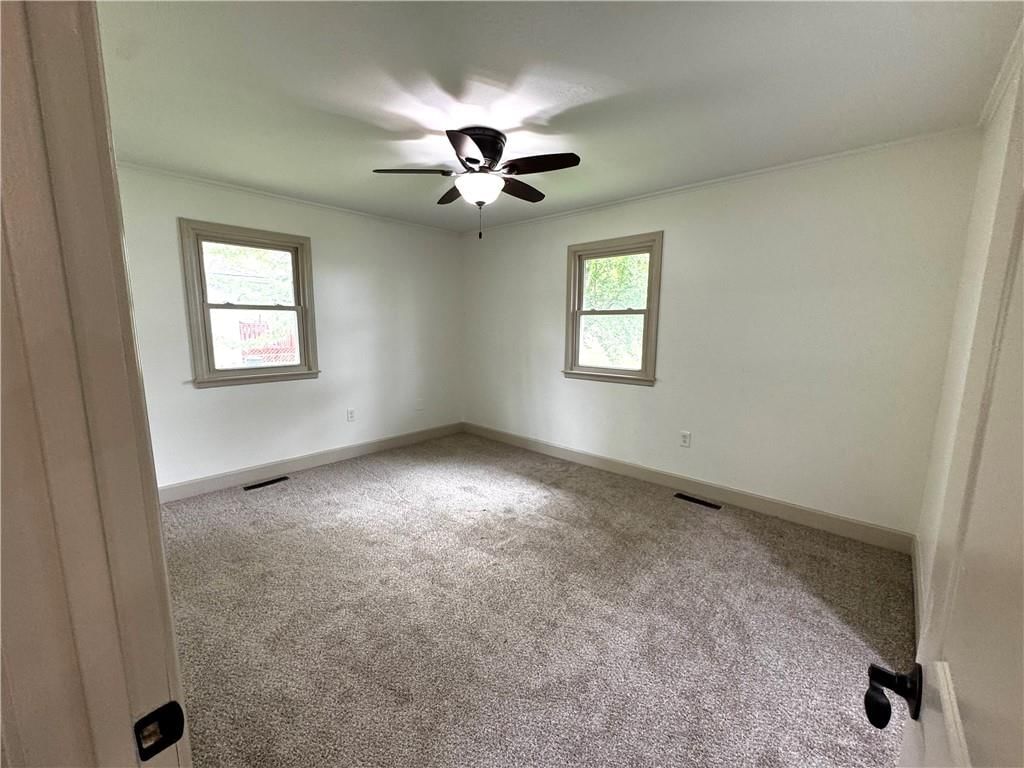 102 W 1st Street — photo 9