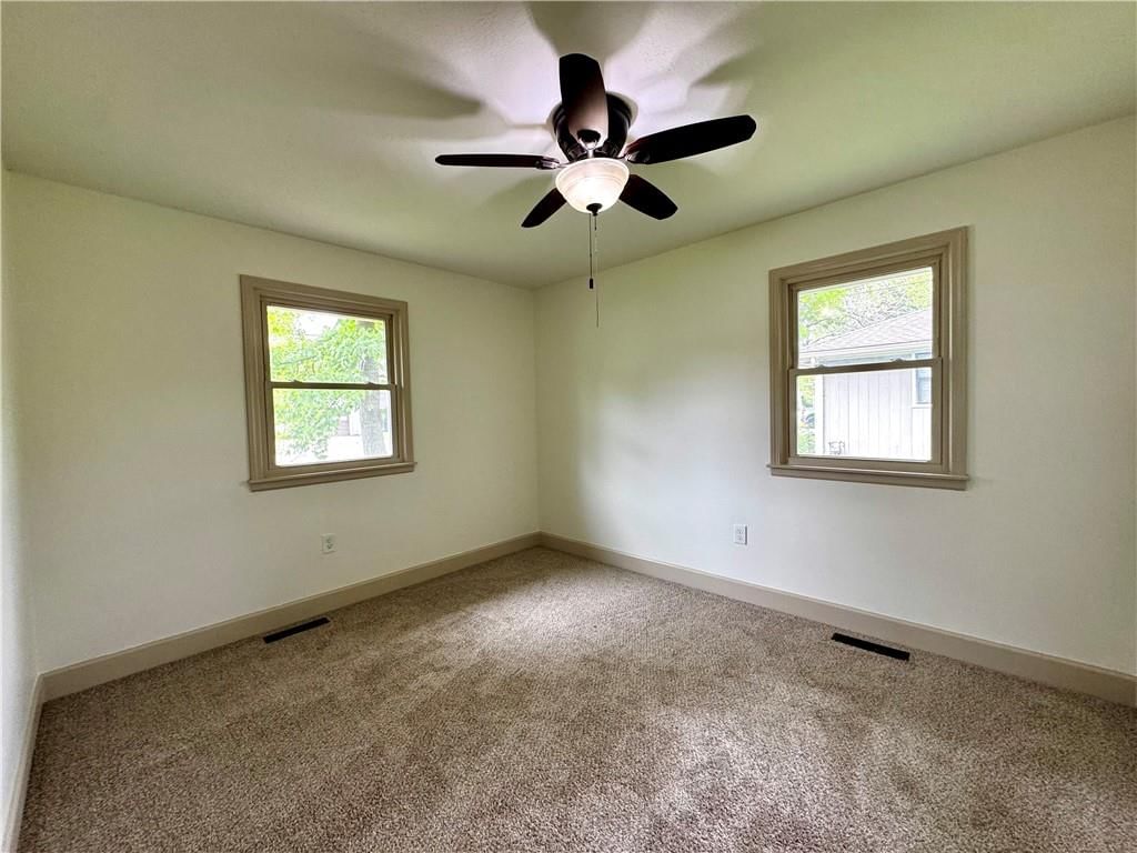 102 W 1st Street — photo 12