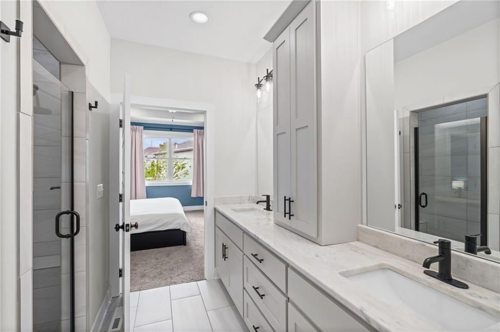 4910 NW Ridgewood Court — photo 23