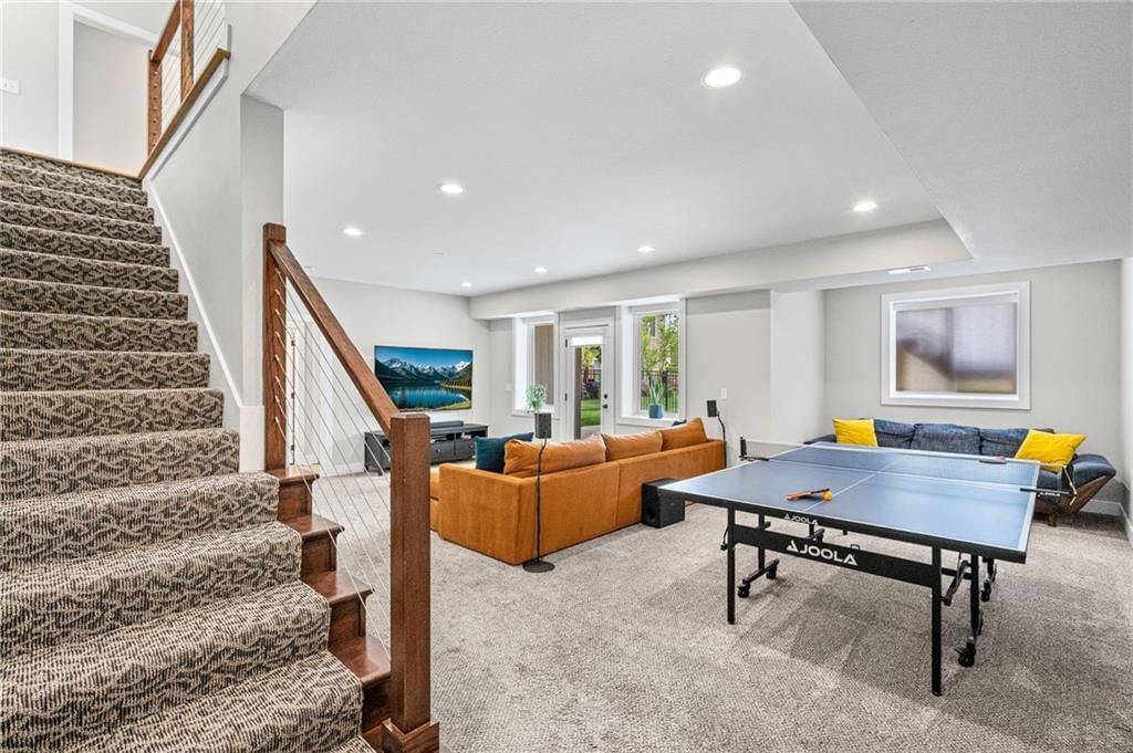 4910 NW Ridgewood Court — photo 30