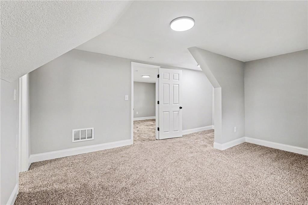 5615 Knox Avenue — photo 17