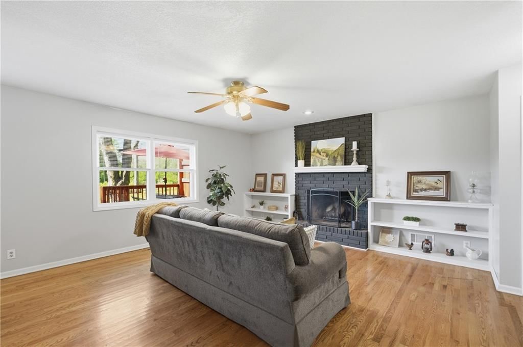 4501 E 105th Street — photo 14