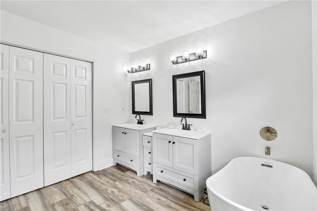 850 Myers Drive — photo 18