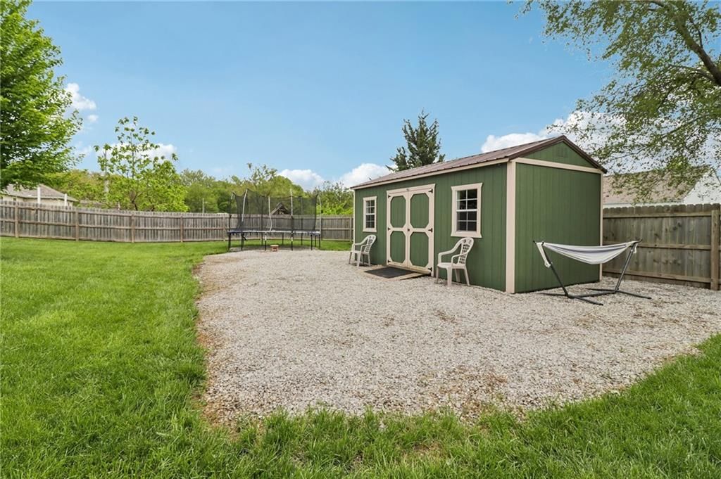 850 Myers Drive — photo 24