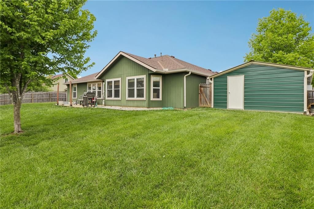 850 Myers Drive — photo 27