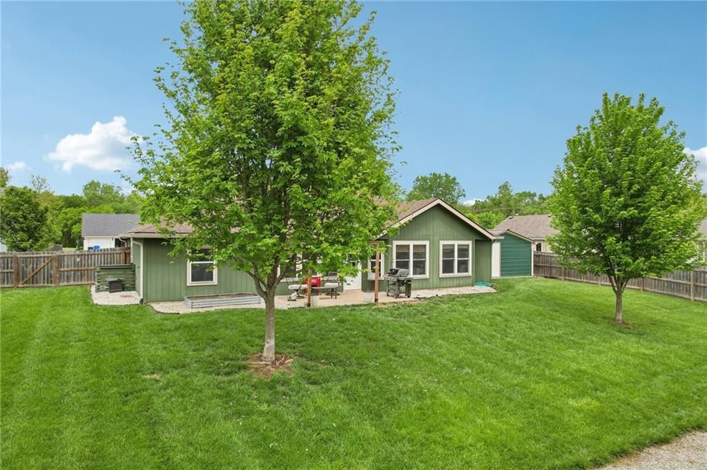 850 Myers Drive — photo 31