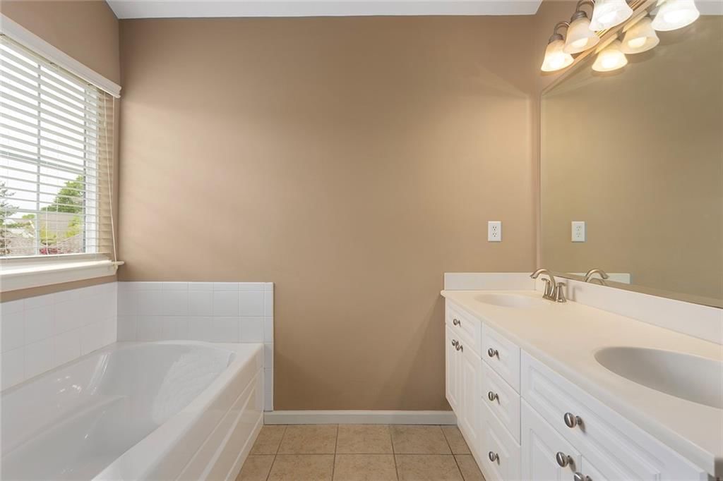 9827 Nieman Place — photo 23