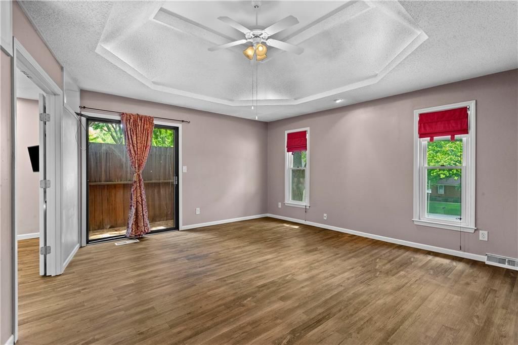 1612 SW WHITE OAK Lane — photo 24