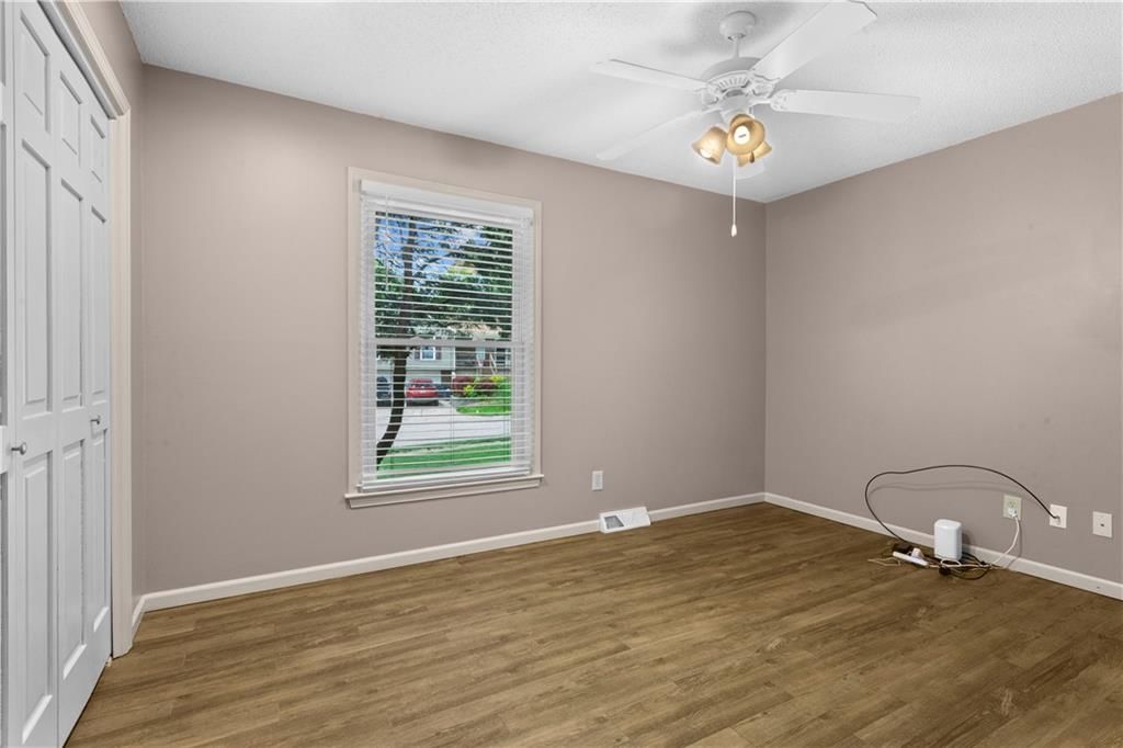 1612 SW WHITE OAK Lane — photo 26