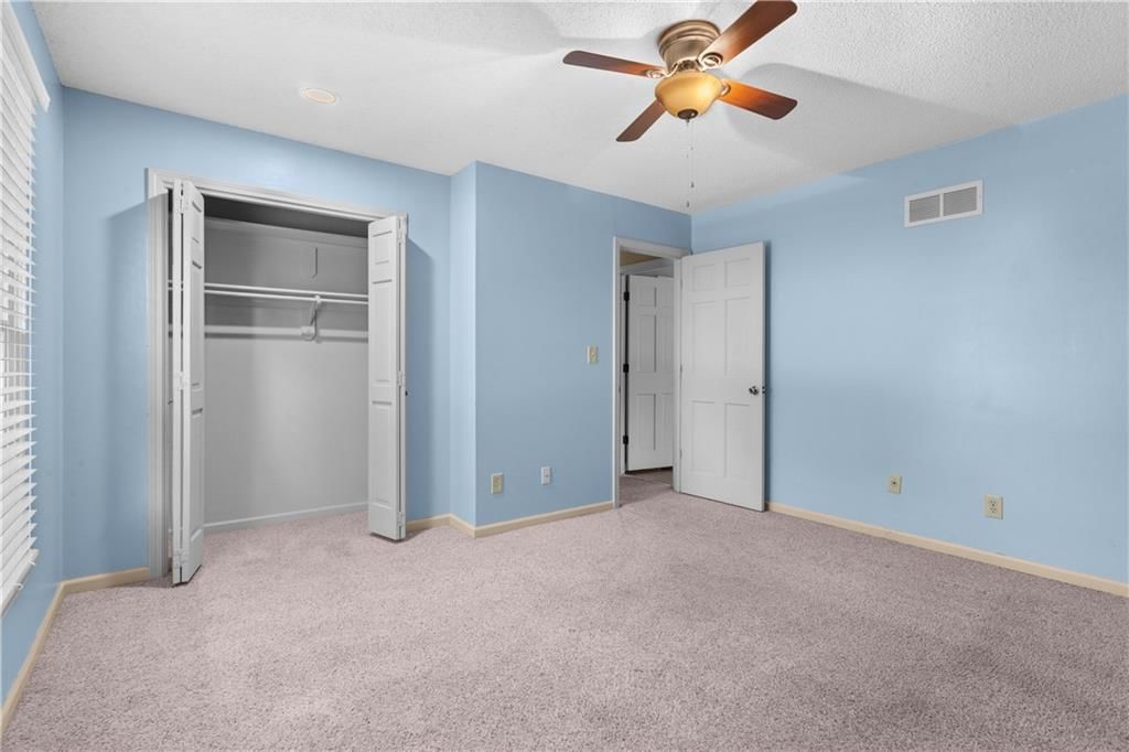 1612 SW WHITE OAK Lane — photo 32