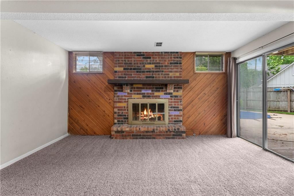 1612 SW WHITE OAK Lane — photo 35