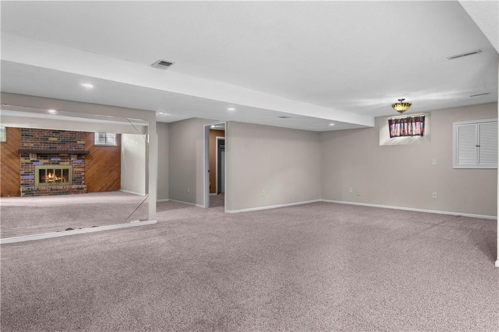1612 SW WHITE OAK Lane — photo 37