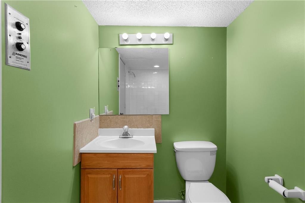 1612 SW WHITE OAK Lane — photo 38