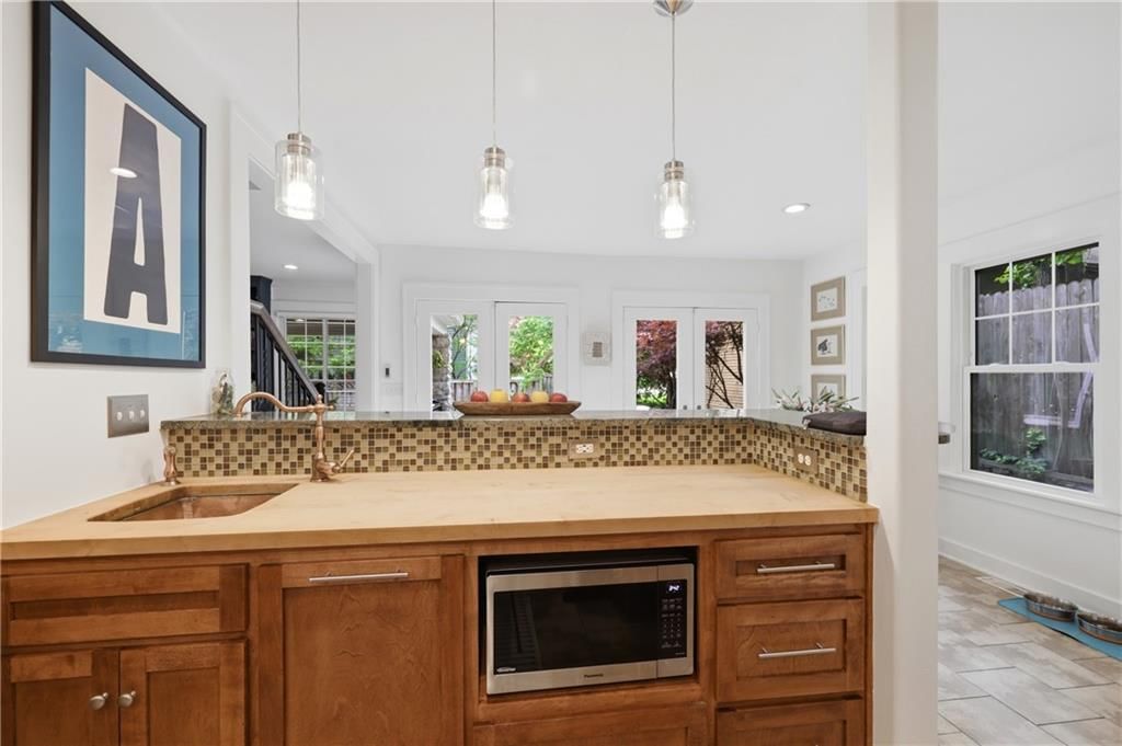 5124 Brookside Boulevard — photo 17