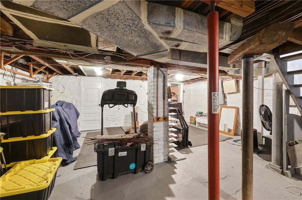 5124 Brookside Boulevard — photo 34
