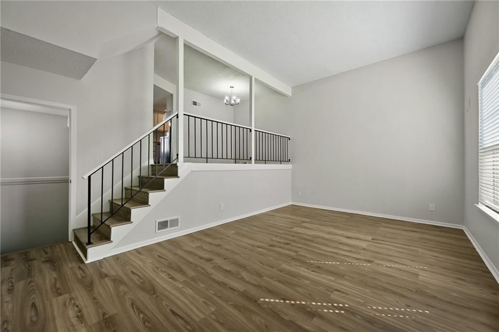 6521 E 128th Street — photo 5