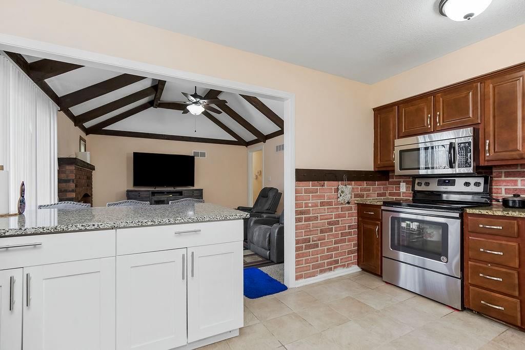 7824 Westridge Road — photo 8