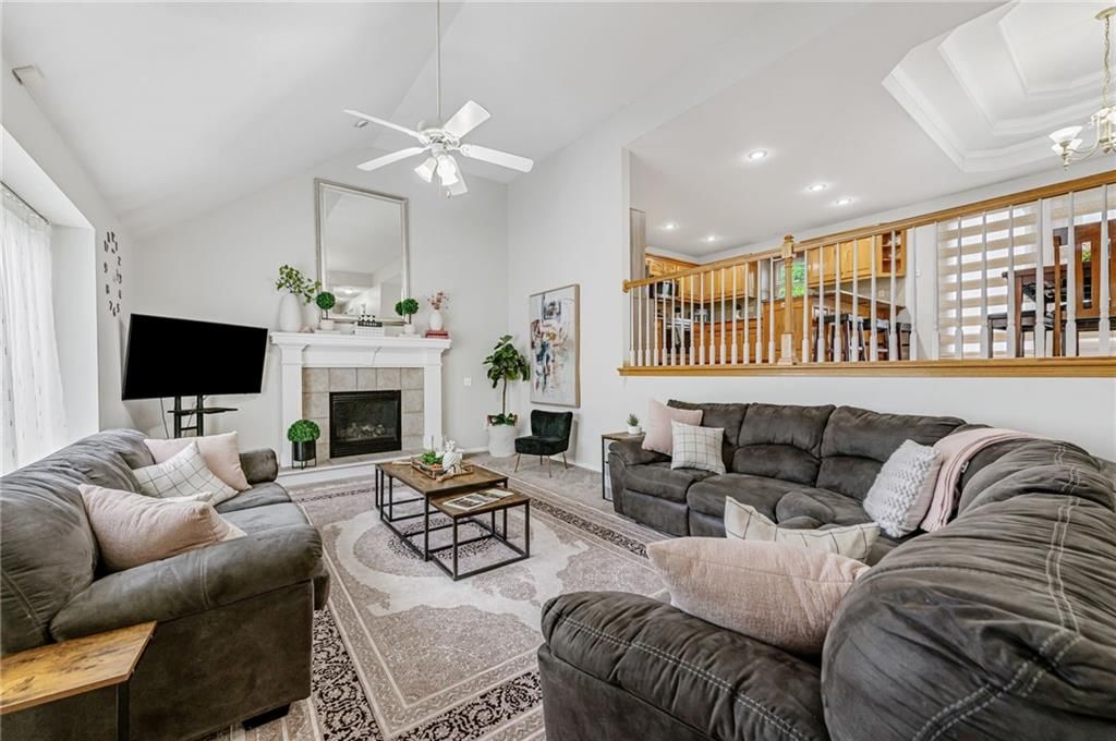 7408 N Sycamore Avenue — photo 4