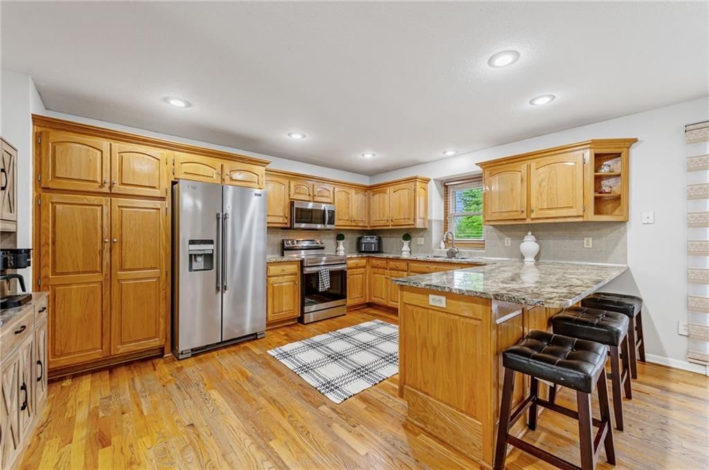 7408 N Sycamore Avenue — photo 10