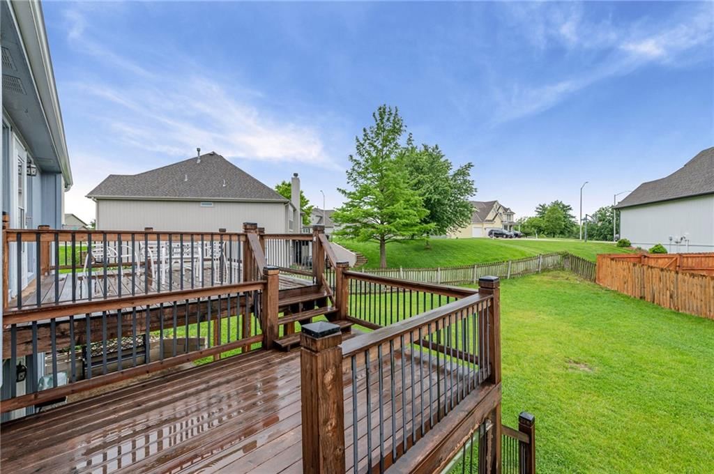 7408 N Sycamore Avenue — photo 37