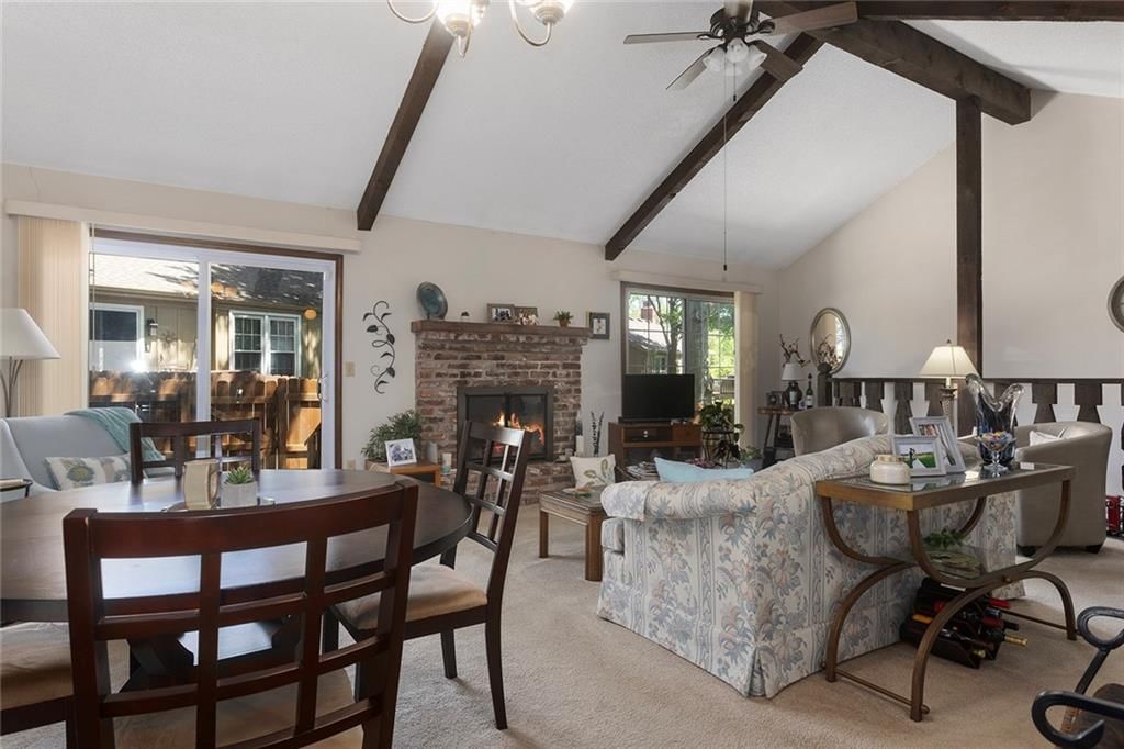Photo 6 of 31 - 7270 MASTIN Street, Merriam, KS 66203