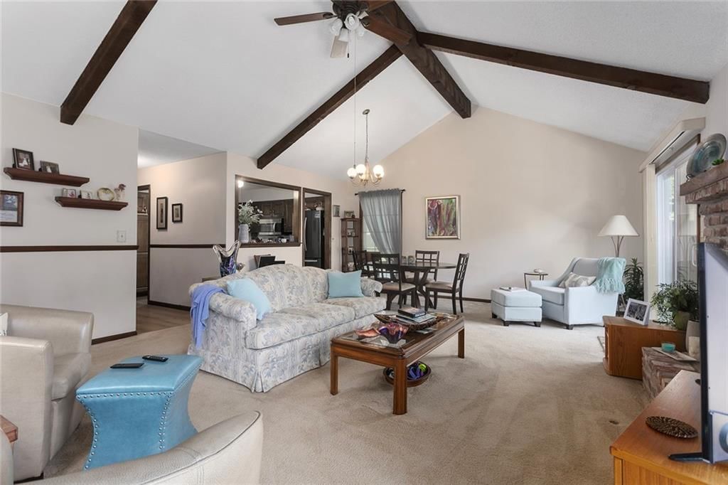 Photo 9 of 31 - 7270 MASTIN Street, Merriam, KS 66203